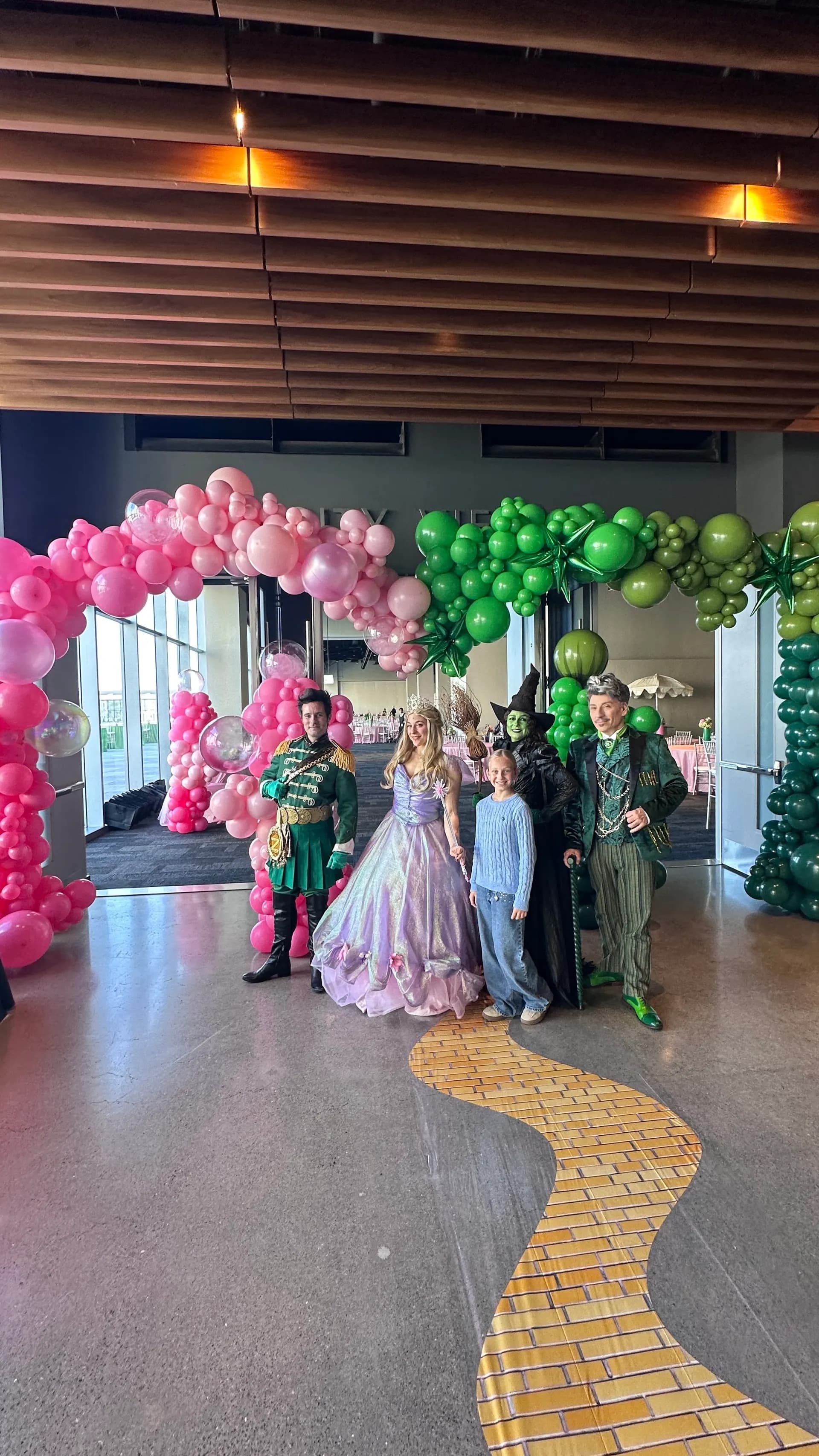 Themed Corporate Event in San Francisco, California: emerald City and Glinda themed arches and centerpieces, view 8 of 8.