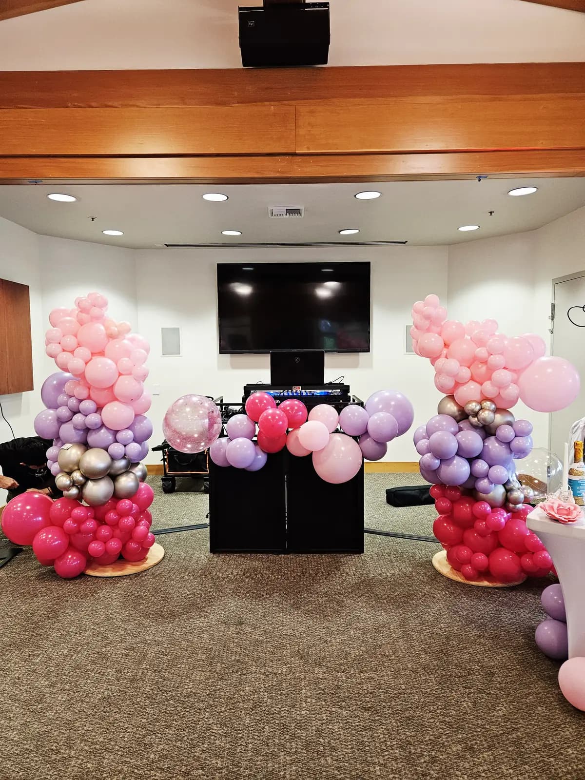 Corporate Event Pink Purple Podium Balloon Columns Bay Area — view 01