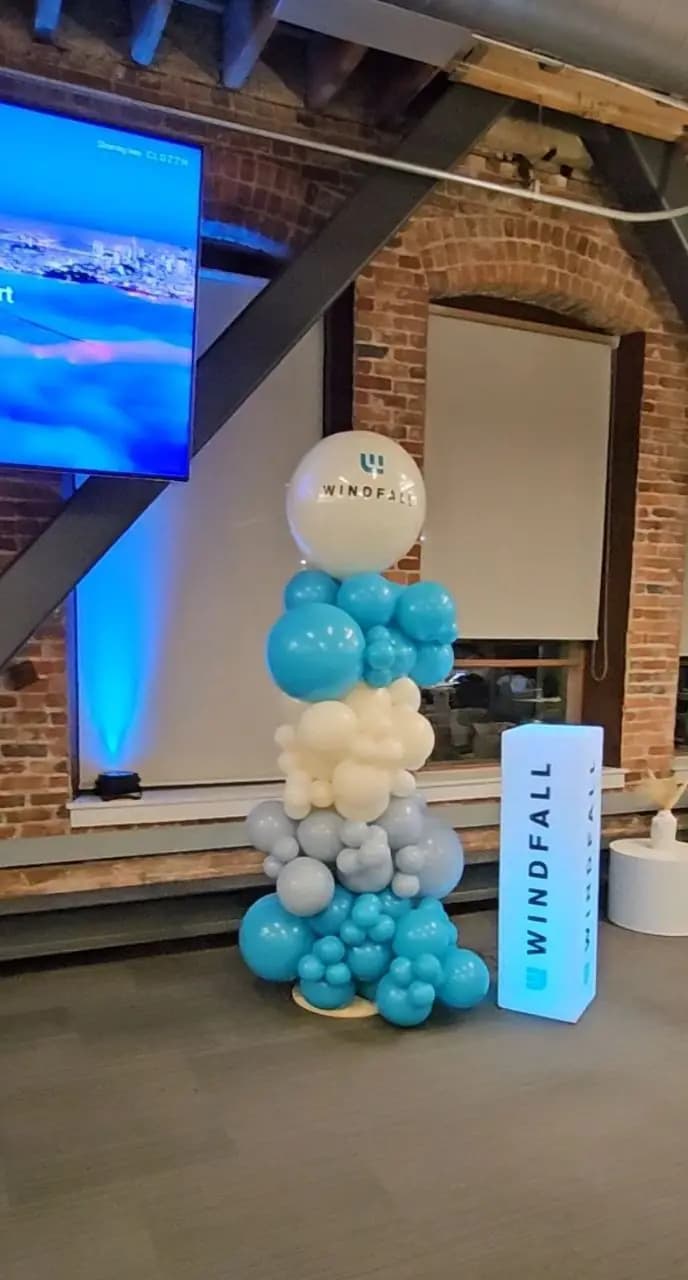 Windfall Branded Balloon Column Closeup — view 05