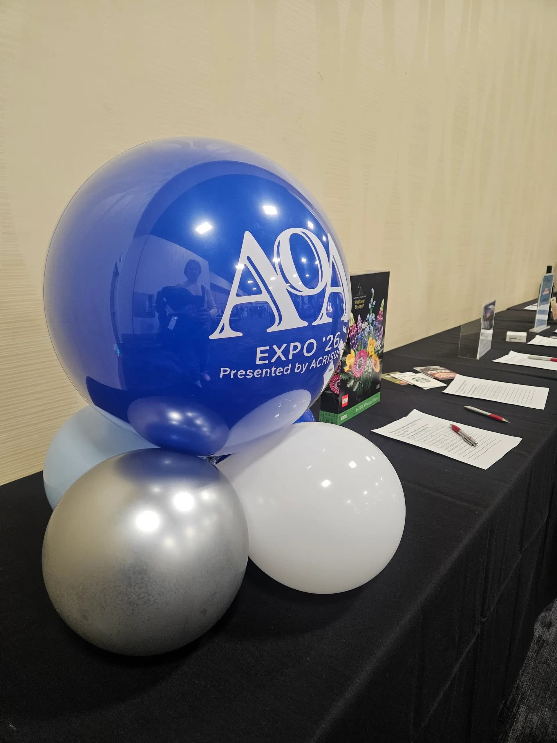 Completed venue balloon décor from the Annual Corporate Event project in Oakland Marriott, California (image 4 of 4).